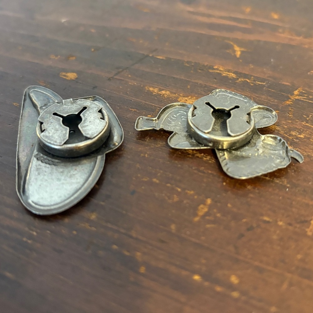 Vintage Southwest Style Silver Tone Hat & Saddle Button Covers – Set of 2 - Picture 5 of 7